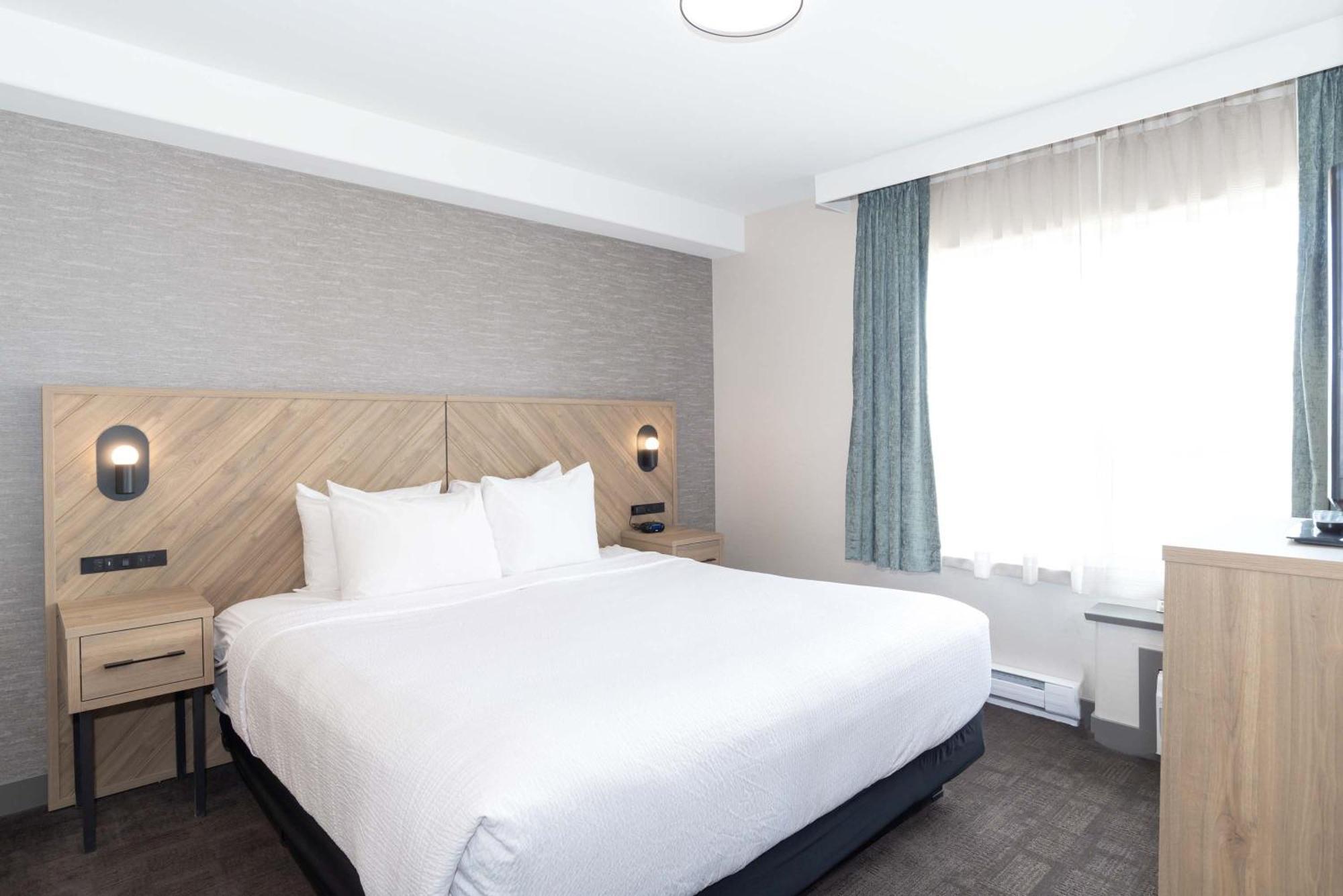 Sandman Hotel Кенель Экстерьер фото