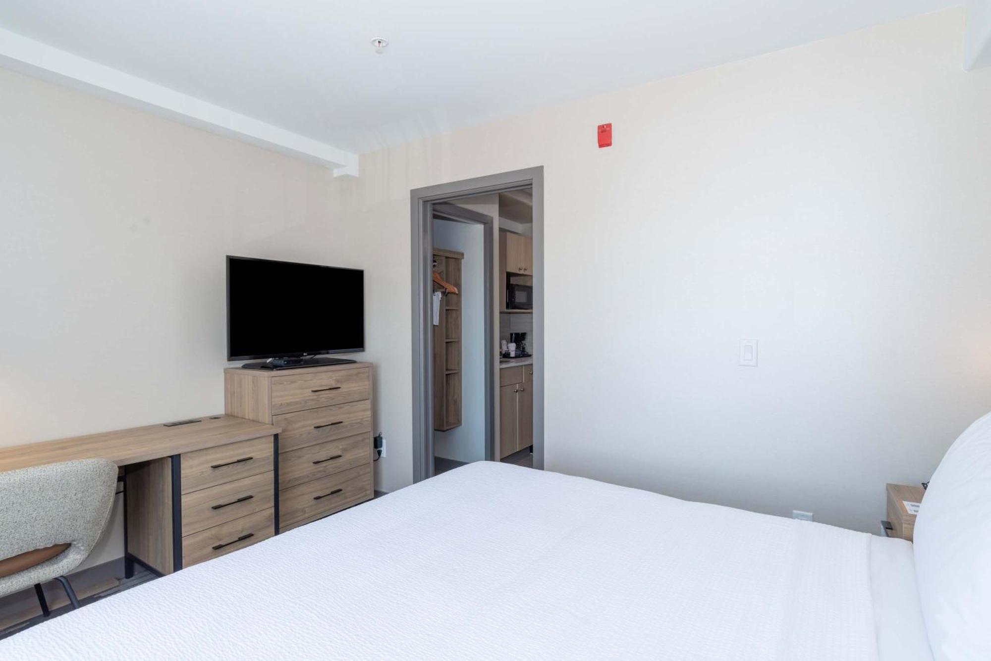 Sandman Hotel Кенель Экстерьер фото