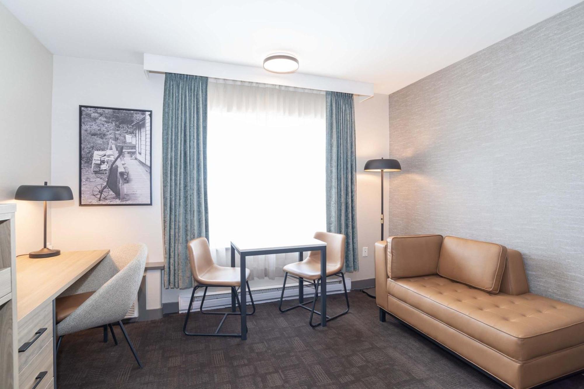 Sandman Hotel Кенель Экстерьер фото