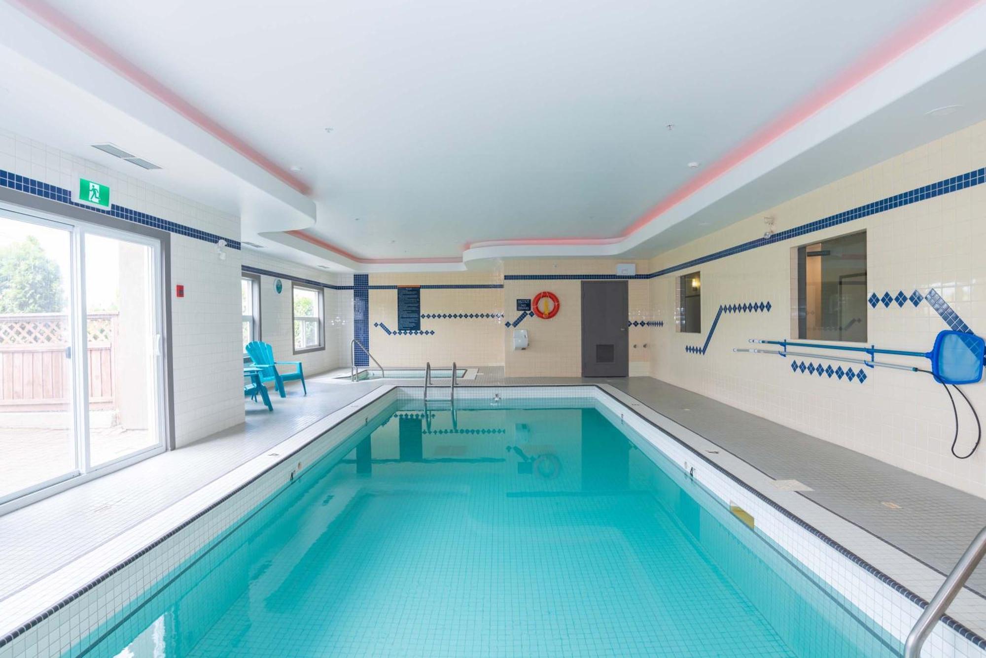 Sandman Hotel Кенель Экстерьер фото