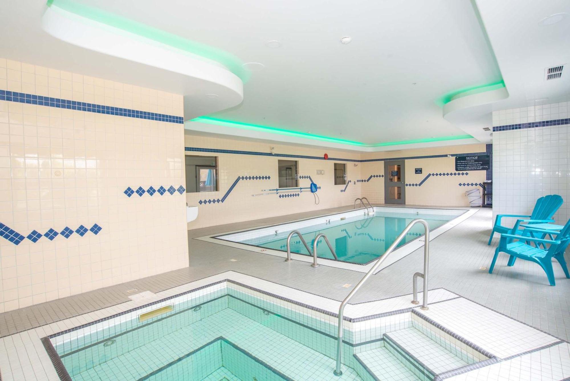 Sandman Hotel Кенель Экстерьер фото