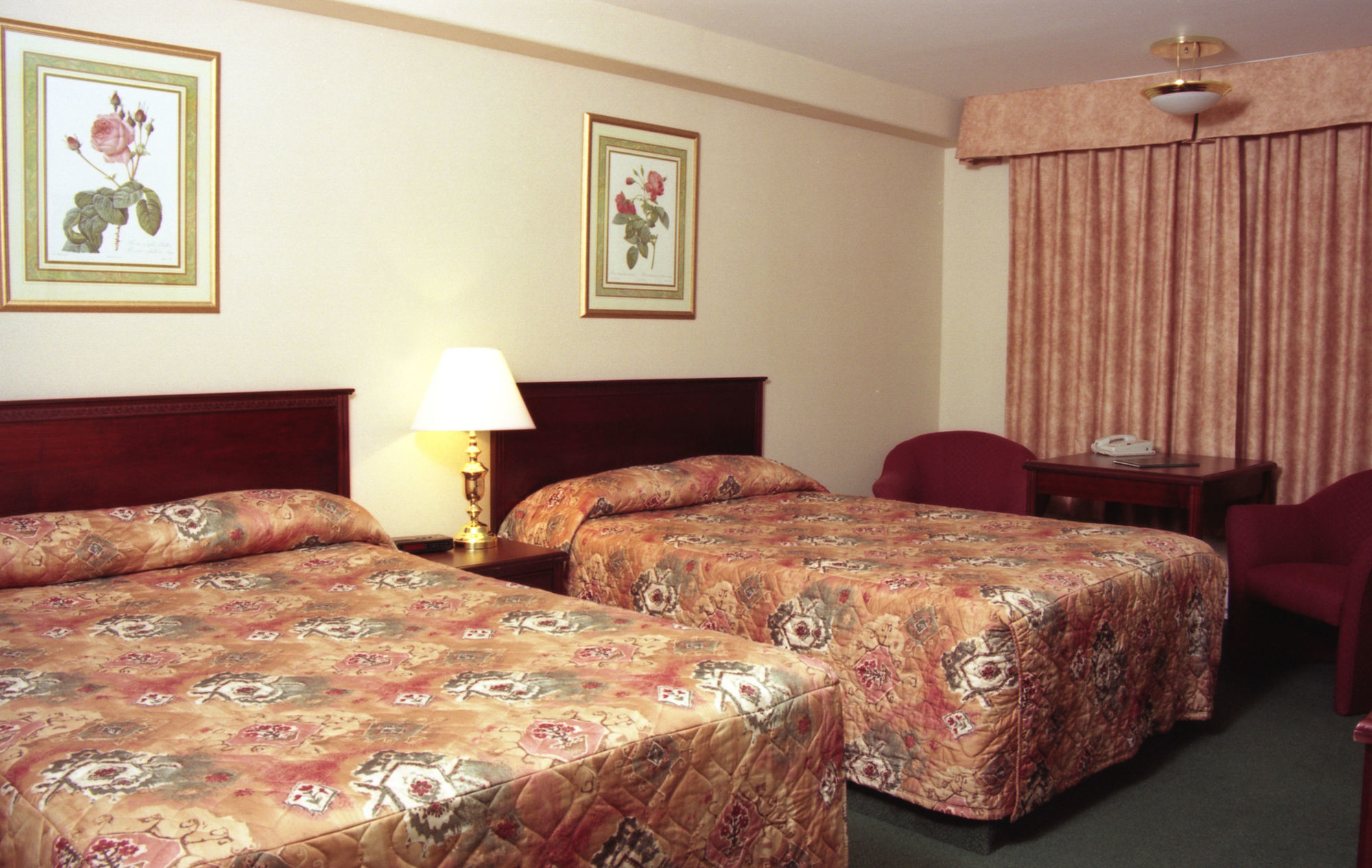 Sandman Hotel Кенель Экстерьер фото